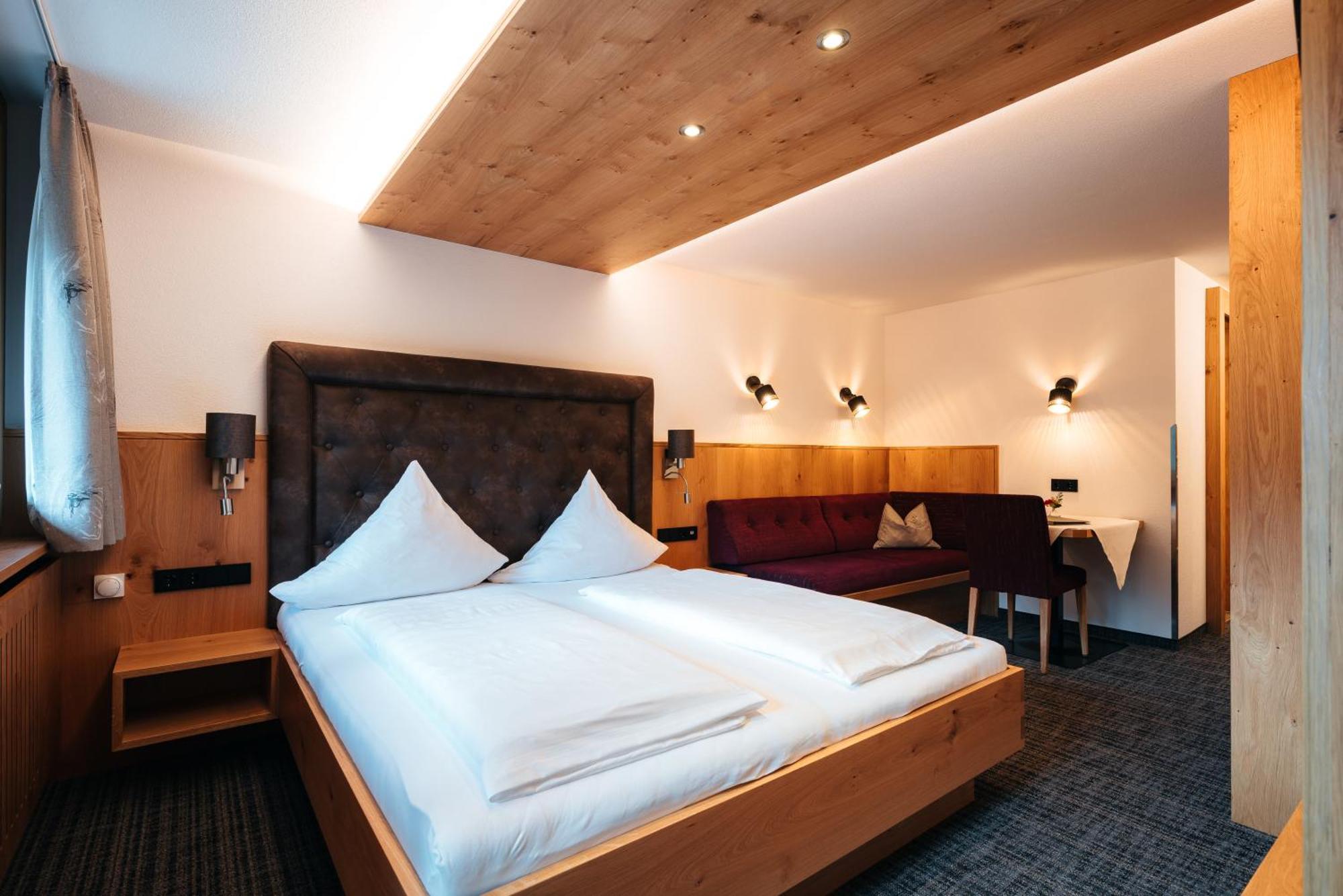 Hotel Alpenblume Дамульс Экстерьер фото